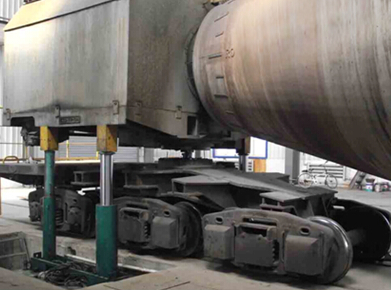 长行程油缸用于磨煤机的检修